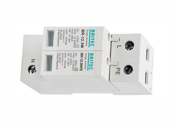 वर्ग बी + सी बिजली के बढ़ते संरक्षण 12.5kA Iimp 275V AC T1 + T2 बढ़ते रोक SPD